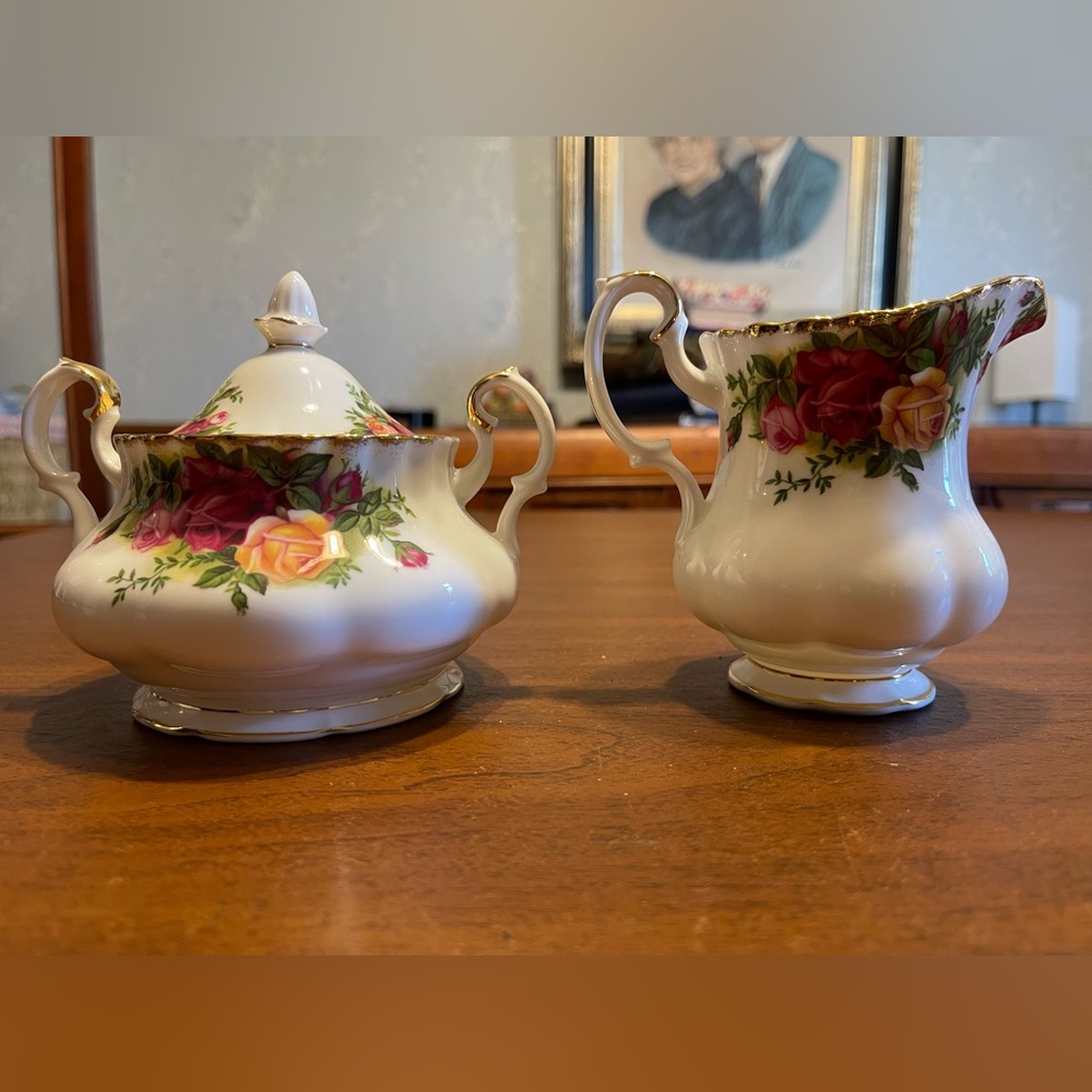 Royal Doulton Floral Covered Sugar Bowl & Creamer